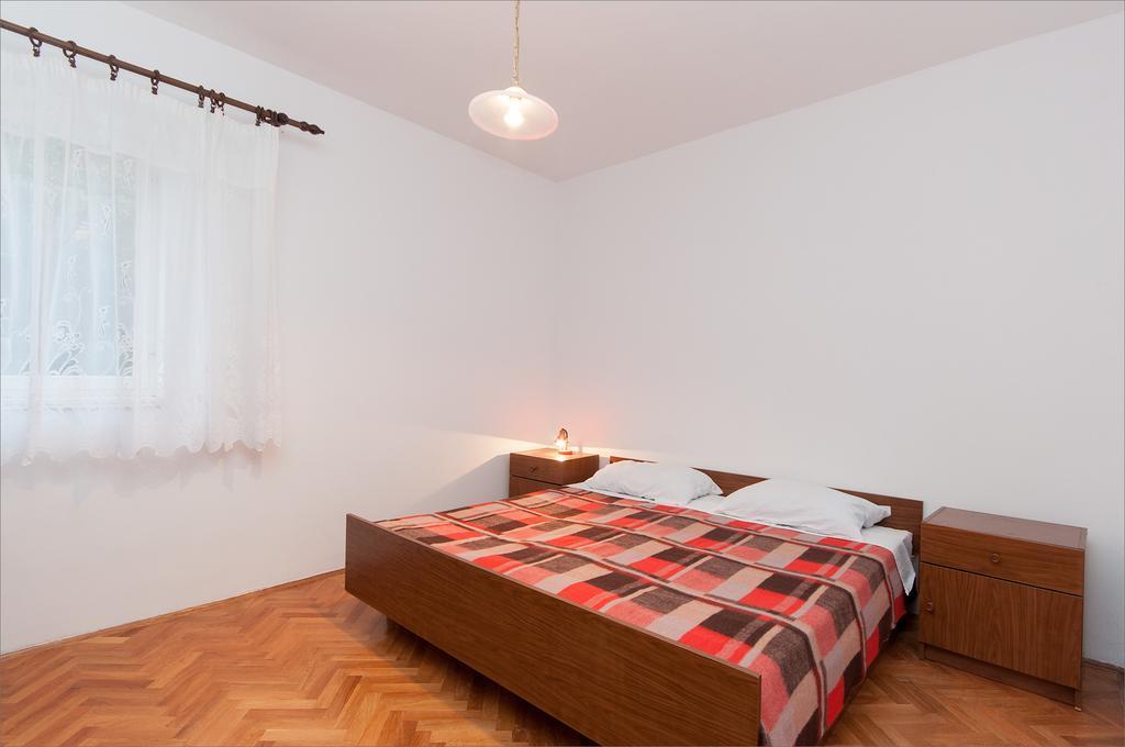 Maslinov Hlad Apartment Barbat na Rabu Ruang foto