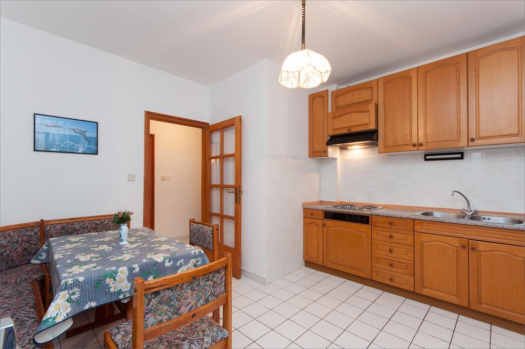 Maslinov Hlad Apartment Barbat na Rabu Bagian luar foto